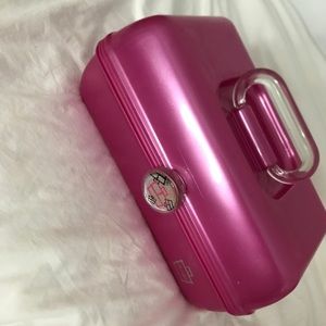 Pink kaboodle (lots of space!)